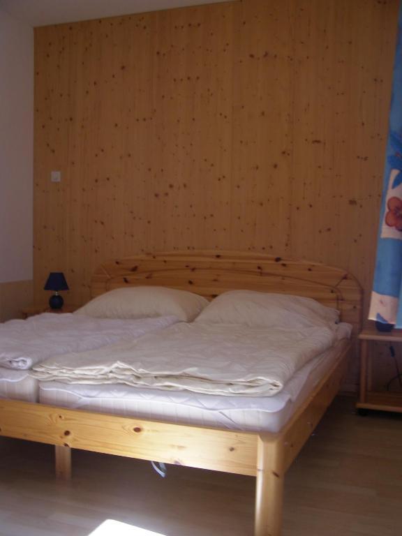 Haus Im Turm Apartman Bad Kleinkirchheim Szoba fotó