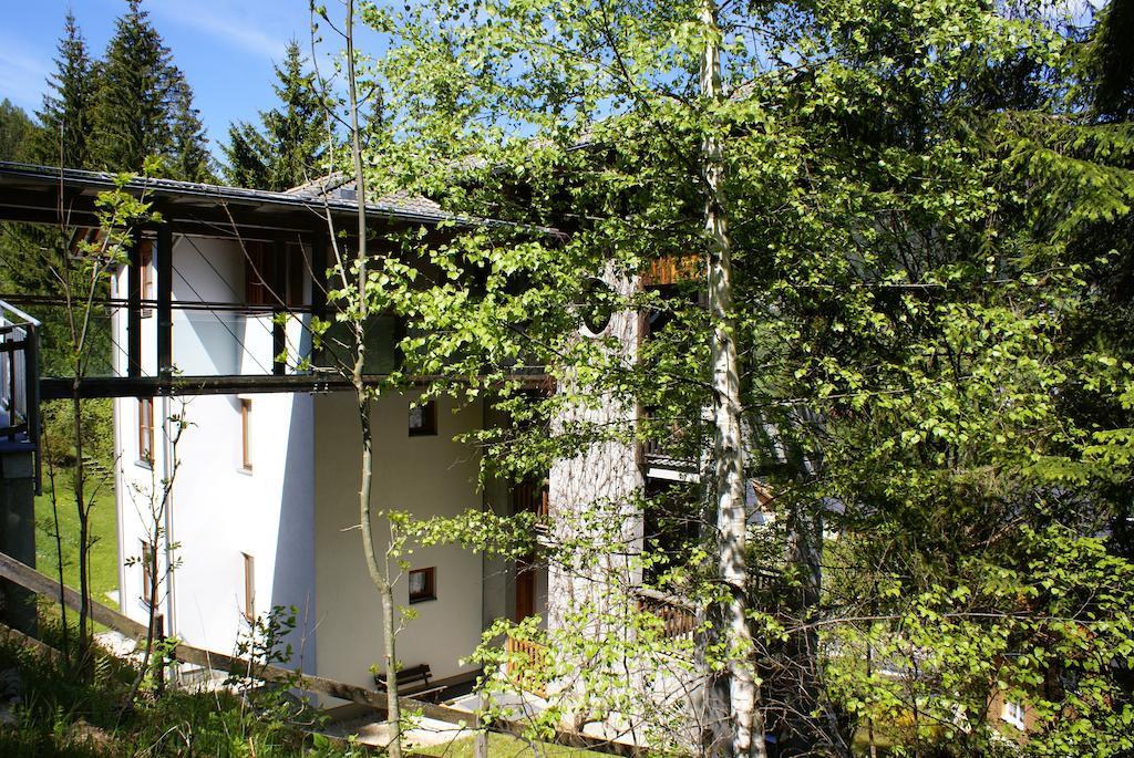 Haus Im Turm Apartman Bad Kleinkirchheim Kültér fotó